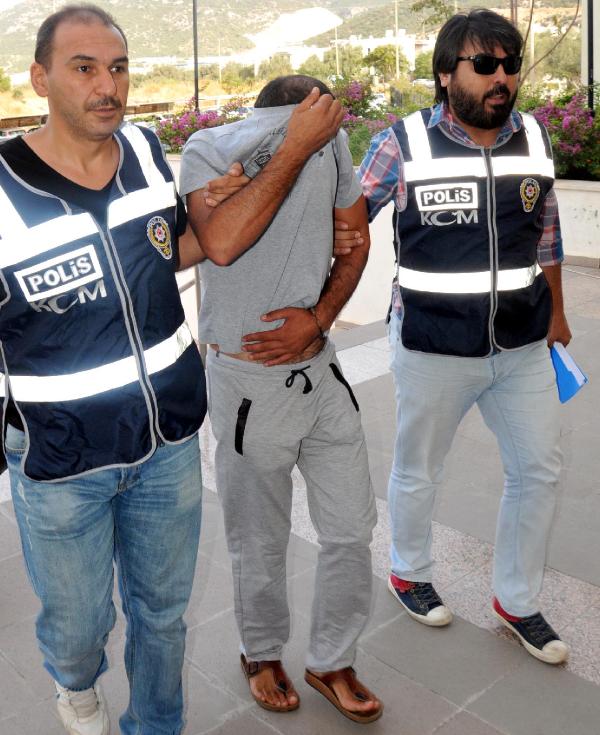 Minik Aylan'ın öldüğü faciaya 7 yeni gözaltı