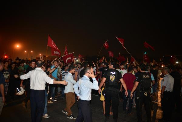Adana'da 3 bin kişilik terör protestosu (3)