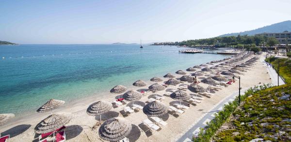 Tatil köyünden şehit ailelerine tatil desteği