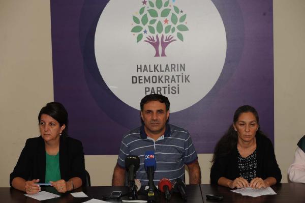 HDP İstanbul İl Örgütü: Tüm ilçe binalarımız saldırıya uğradı
