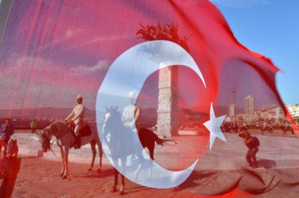 Bakan Eroğlu 'açılımı kaldırın' diyen vatandaşa 'kalktı, kalktı merak etme' dedi (2)