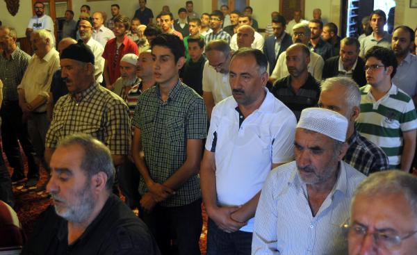 Ak Parti, Sivas'ta şehitler için mevlit okuttu