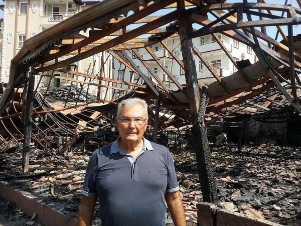Manavgat'ta 14 işyeri yakıldı (2)