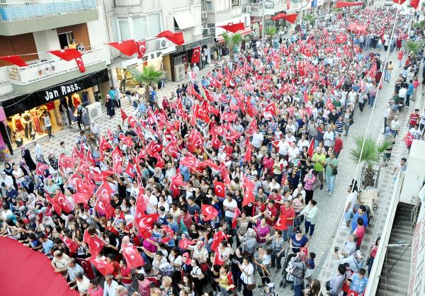 Turgutlu teröre karşı tek yürek oldu