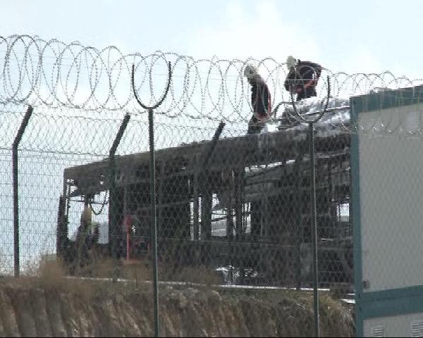 Kayaşehir otobüs garajında yangın (2)