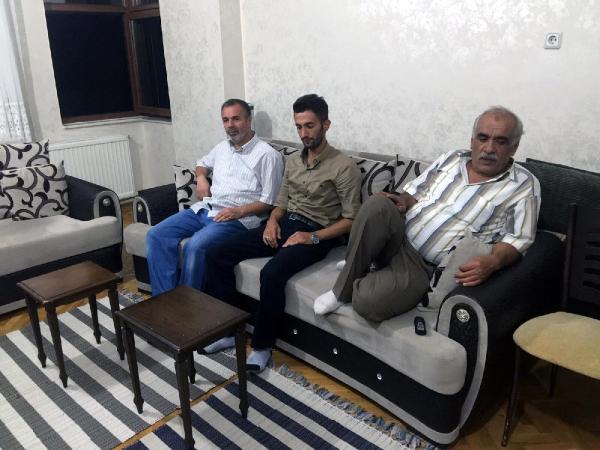 Kaçırılan gümrük memuru ailesine kavuştu