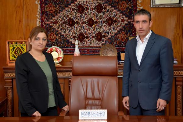 Hakkari'de tutuklanan belediye eş başkanlarının yerine yeni eş başkanlar seçildi