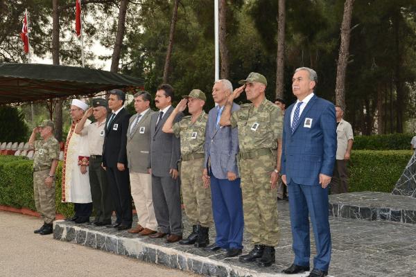 Suriye'den açılan ateşle 1 er şehit düştü (3)