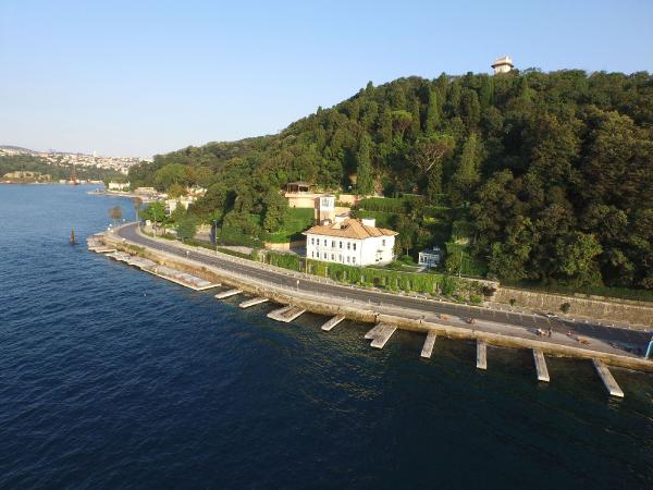 İstanbul Boğazı'nda Çubuklu-Kanlıca arasına kazıklı yaya yolu