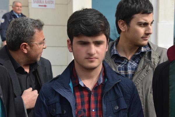 Cumhurbaşkanı'na hakaretten yargılanan liseliye 11 ay hapis