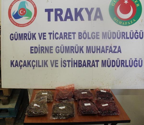 Kapıkule’de 869 kilo nargile tütünü ele geçirildi
