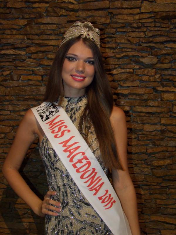 2015 Makedonya güzeli seçildi