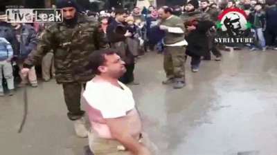IŞİD'den İslami olmayan çalgı çalan müzisyenlere kırbaç ve sopa cezası