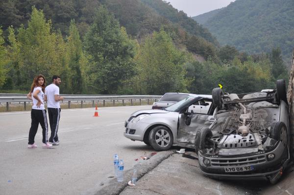 Mezitler'de kaza: 4 yaralı