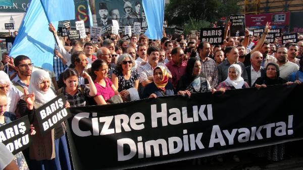 Galatasaray Meydanı'nda polis müdahalesi