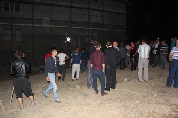 Türk Bayrağı'na hakaret iddiası beldeyi ayağa kaldırdı (2) - Yeniden