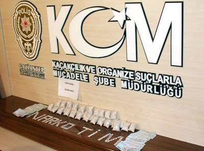 Gaziantep’te uyuşturucu hapa 2 tutuklama