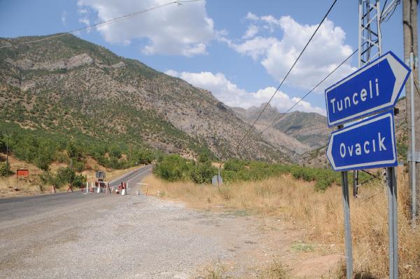 Tunceli Valiliği, Tunceli-Erzincan ve Tunceli-Ovacık karayollarını 3 süreyle ulaşıma kapattı