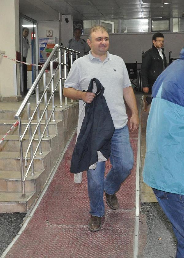 Eski hakim Karaçöl, hakkında ikinci yakalama kararı