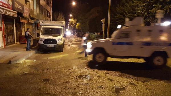 Siirt’te izinsiz gösteriye polis müdahalesi