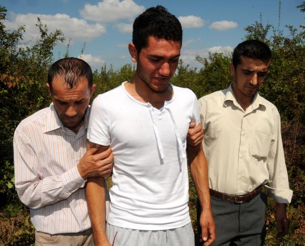 İkizleri trafik kazası ayırdı