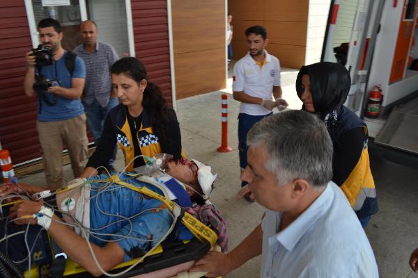Fabrika çatısından düşen işçi yaralandı