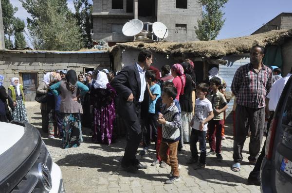 Hakkari'de mayın patlamasında ölen tutuklu toprağa verildi