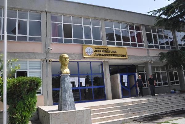 Yerine cami yapılması için taşınan 48 yıllık okul için ‘iade’ talebi