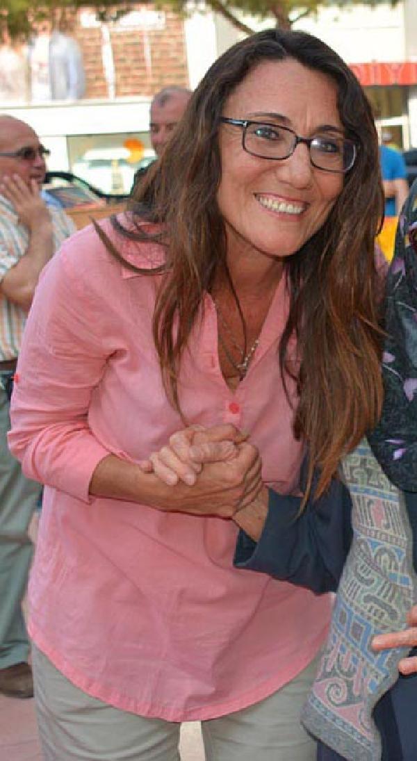 Ayşegül öğretmen hukuk mücadelesini kazandı