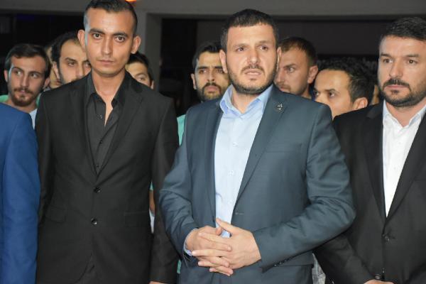 Alperen Ocakları Başkanı Mican yaralı öğrencileri ziyaret etti