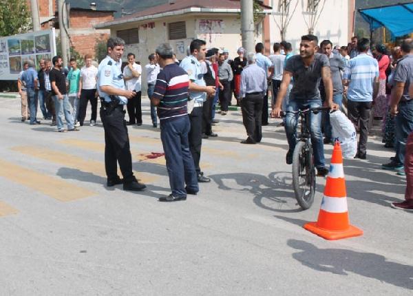 Küçük Ravza'nın önce kopan parmağı bulundu sonra yerine dikildi