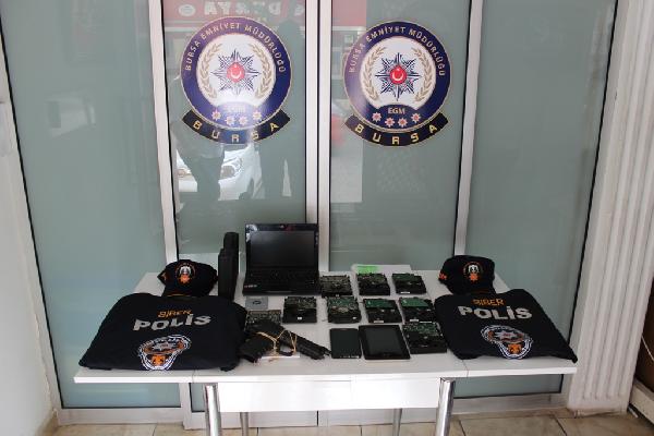 Fatura ödeme merkezinde 4 bin 500 kişinin kredi kartını kopyalamışlar