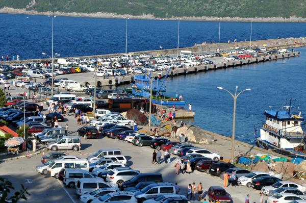 Amasra'da bayram rezarvasyonları doldu