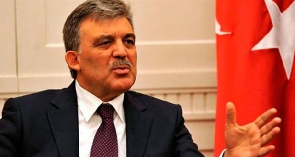 Former President Gül regrets AKP MP’s threats against journalists