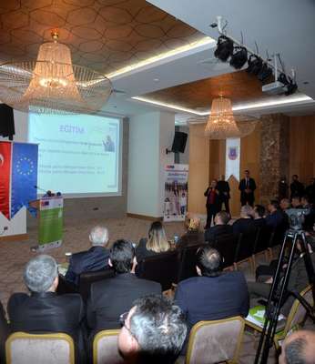 Diyarbakır'da jandarmadan aile içi şiddeti önleme çalıştayı