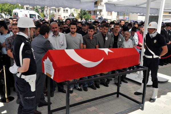 Şehit polis, törenle Tunceli'ye uğurlandı