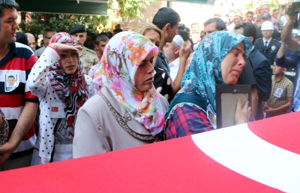 Şehit polis Ademoğlu, Pazarcık'ta toprağa verildi