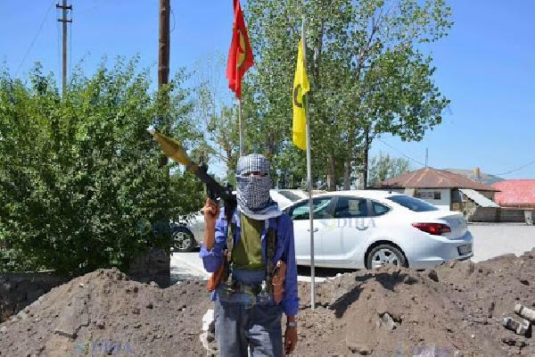 'Varto roketçisi' PKK'lı yaralı yakalandı