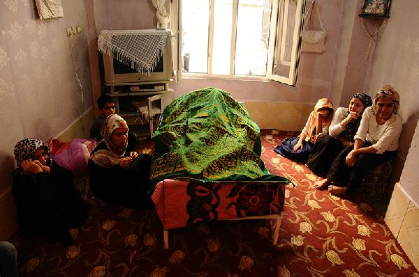 More than 20 Cizre civilians dead during eight-day curfew: Relatives