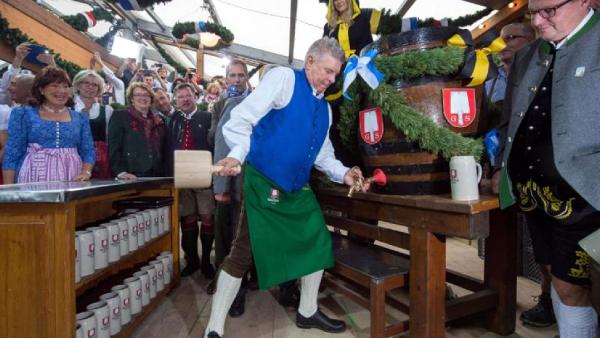 Oktoberfest Münih’te başladı