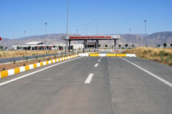 Cizre Şerafettin Elçi Havalimanı 16 günden beri kapalı
