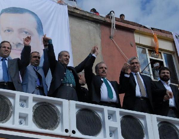 Diyarbakır'da amca-yeğen Ensarioğulları bir kez daha karşı karşıya