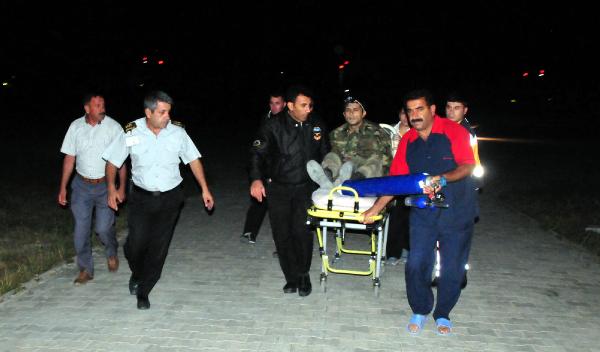 El yapımı patlayıcı askeri aracın geçişi sırasında patlatıldı: 7 asker yaralı (2)