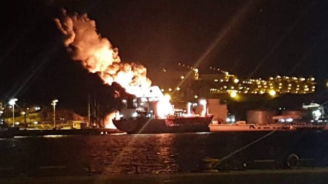 Aliağa Limanı'ndaki gemide patlama: 1 ölü, 16 yaralı