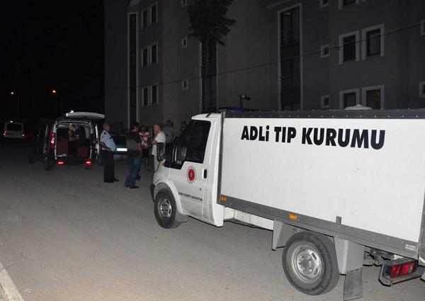 Evinin banyosunda ölü bulundu