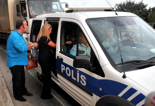 Ünlü şef Sakpınar kazada yaralandı