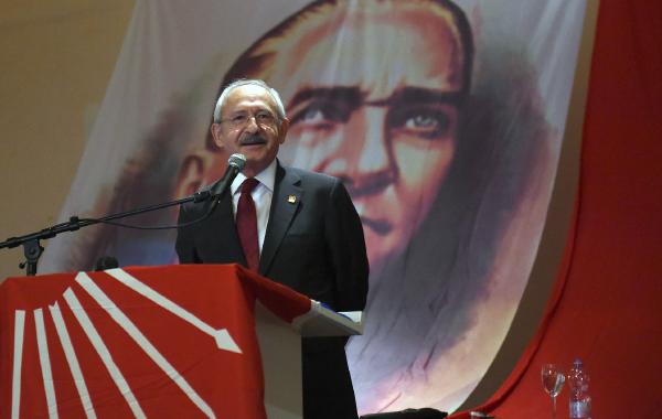 Kılıçdaroğlu, Greschen'de partililerle buluştu