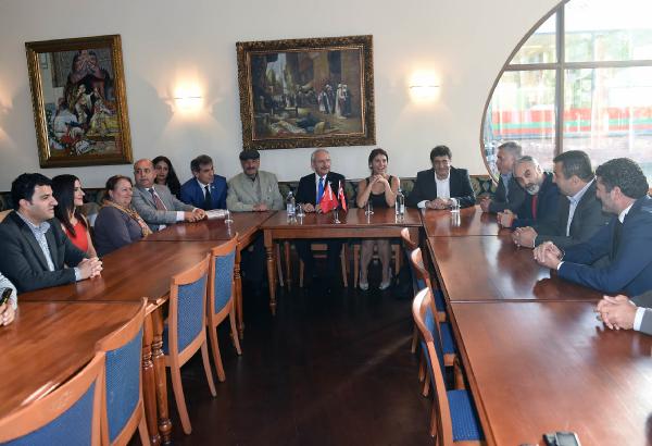 Kılıçdaroğlu Amsterdam'da