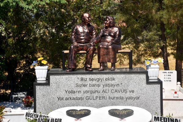 Gurbetçi çifti ölüm bile ayıramadı