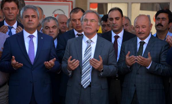Ak Partili Şahin: Hac organizasyonunu Türkiye'ye versinler